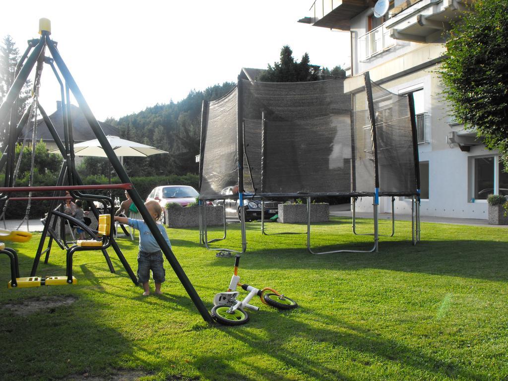 Olympia Apartment Latschach ober dem Faakersee Exteriör bild